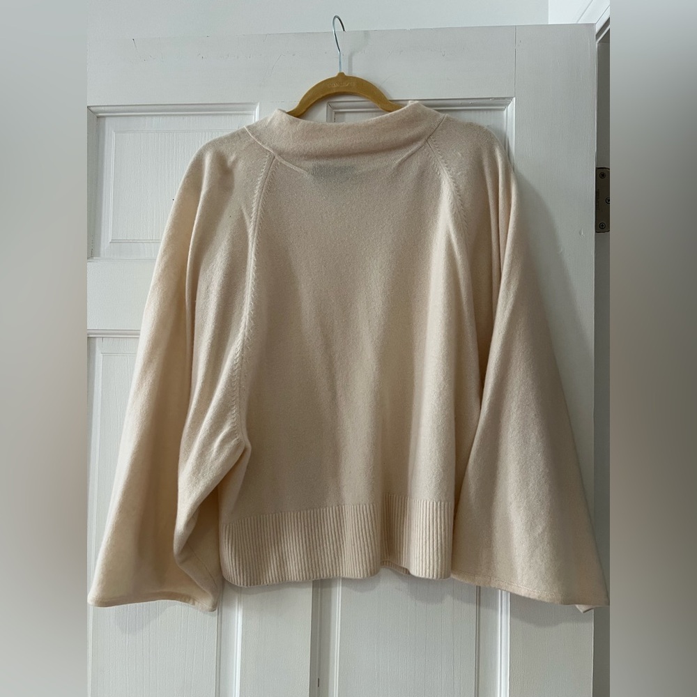 Banana Republic - 100% cashmere sweater (cream) (sz M)